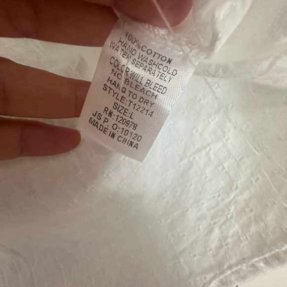 White and Red Embellished Flutter Sleeve Blouse - Picture 4 of 4